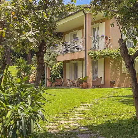 Panoramic View, Garden & Yoga By Host Hero *